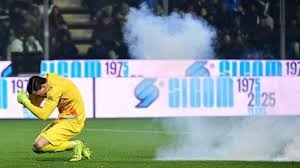 棒球与劳资协议对中产球员的影响